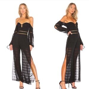 Elliatt Black Off-Shoulder Jumpsuit